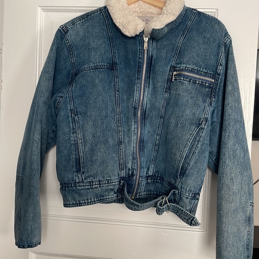 DENIM JACKET